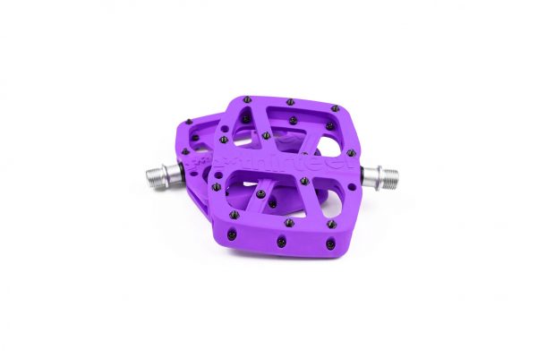 E*Thirteen Base Flat Pedals