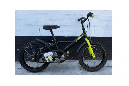 B’twin 500 Dark Hero 16 Kids Bike Black